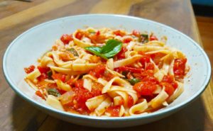 Tomato & Basil Fettuccine – YourKitchen with Trudi